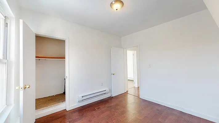 Sold by H.P. Greenfield Real Estate | media 28