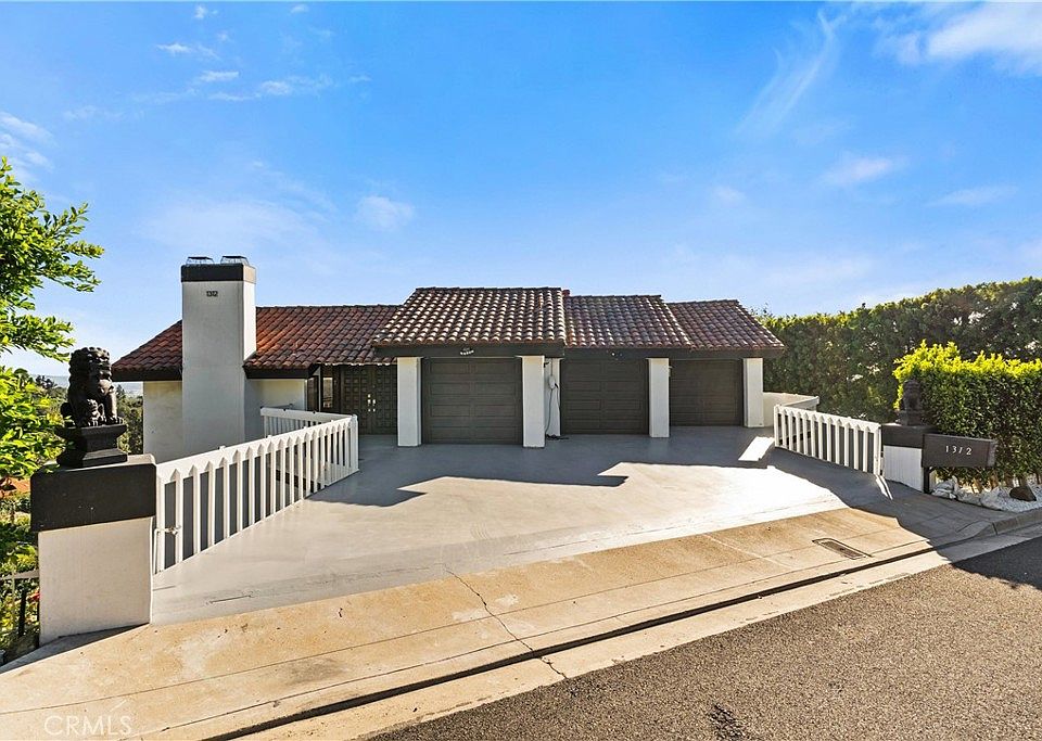 1st image of 1312 Peacock Hill Dr