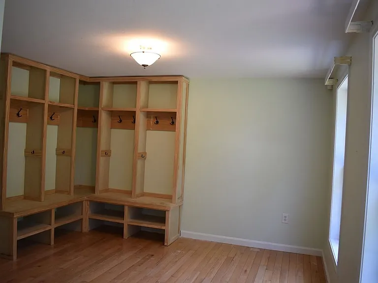 51 Westview Rd — Photo 12