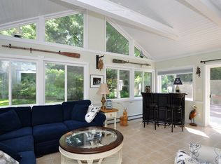 125 Potawatomi Rd, Williams Bay, WI 53191