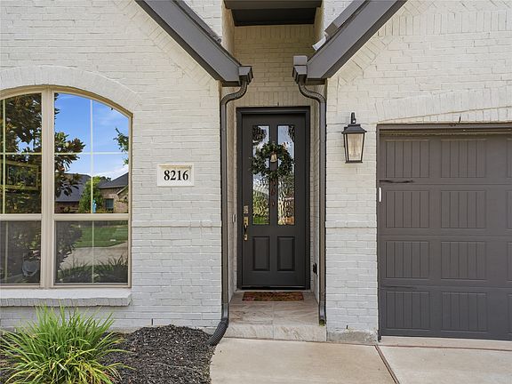 3rd image of 8216 San Bernard Trl
