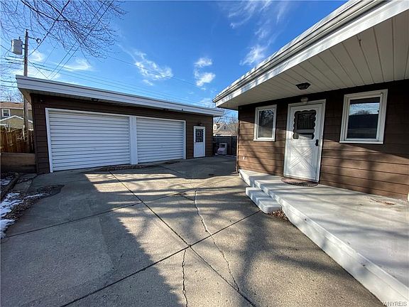 2nd image of 188 Fairfield Ave