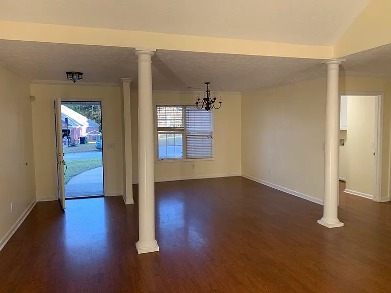 464 Arnell Ln — Photo 6