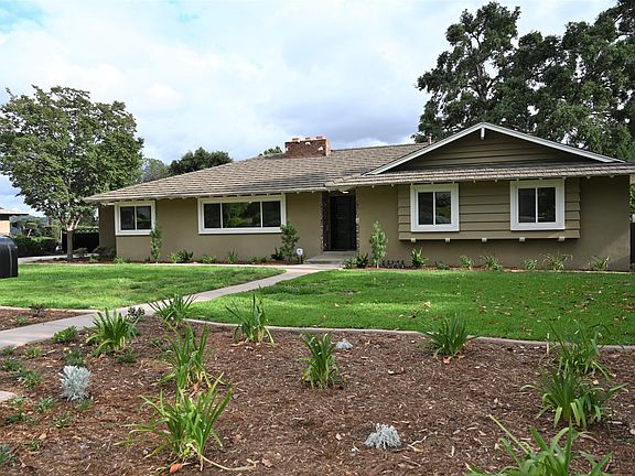 5th image of 19034 E Donington St