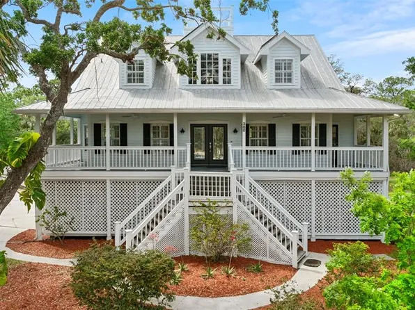 380 Wellington Ave, Oldsmar, FL 34677