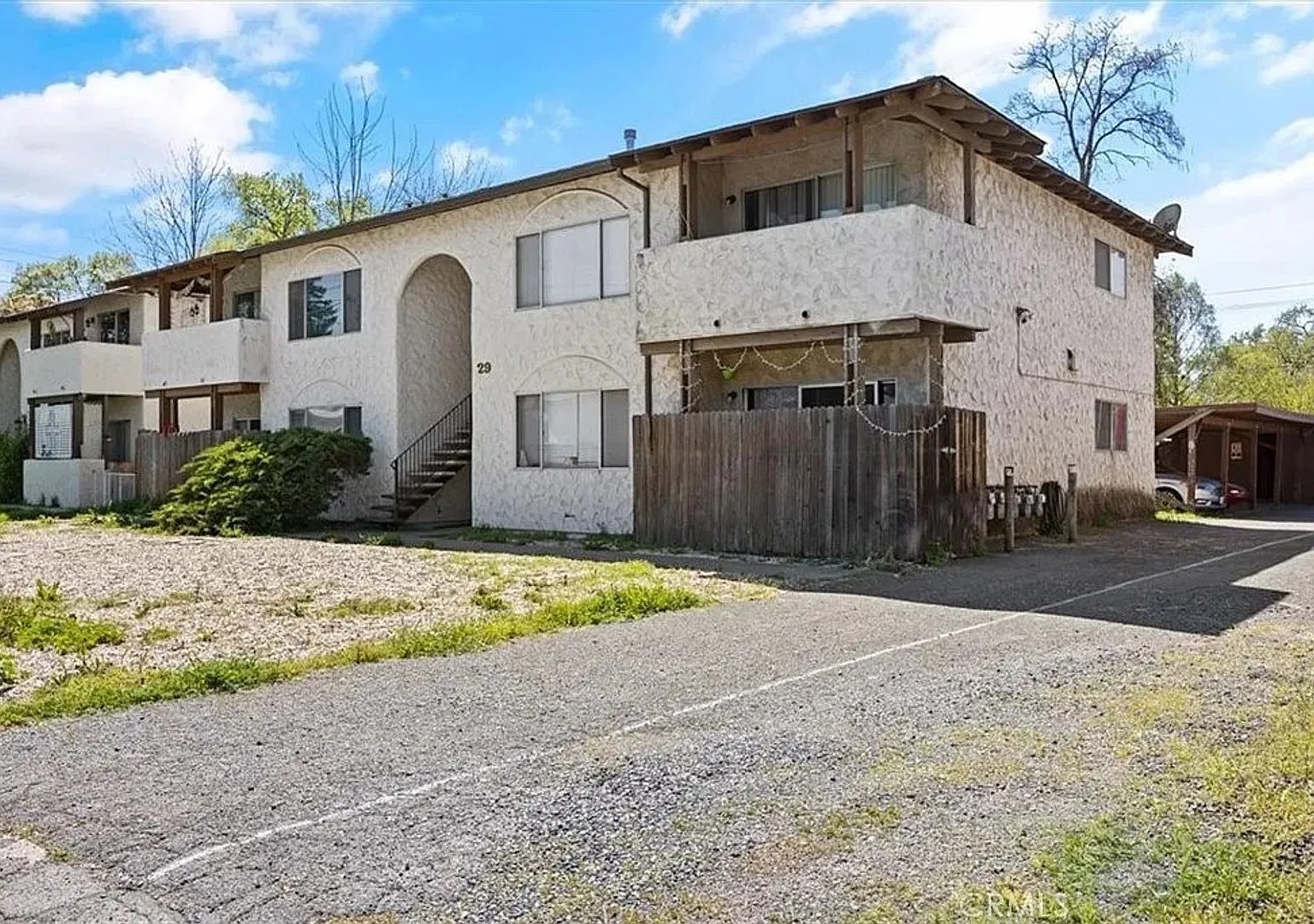 29 Cameo Dr — Photo 1