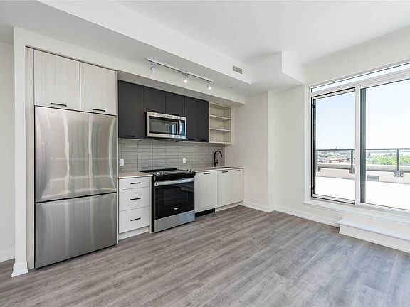 3rd image of 2306 Saint Clair Ave W #617