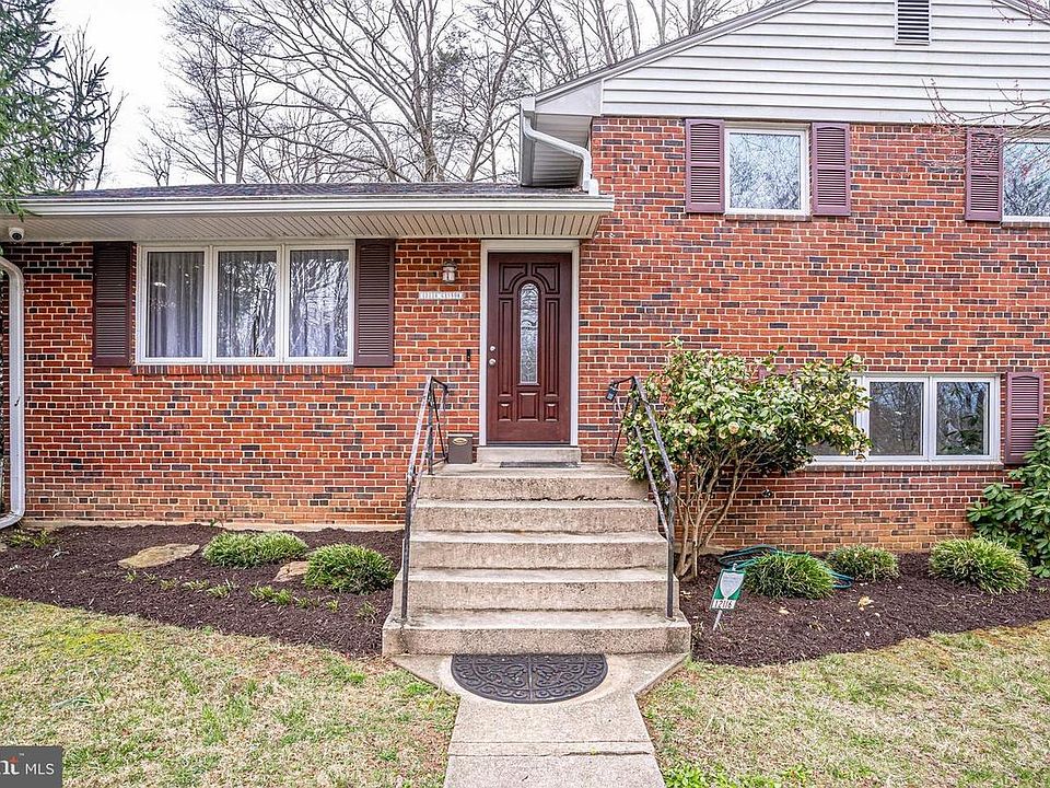 1st image of 12224 Hunters Ln