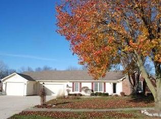 122 Glasgow Ln, Noblesville, IN 46060