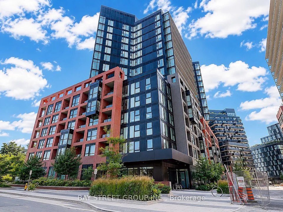8 Tippett Rd #431