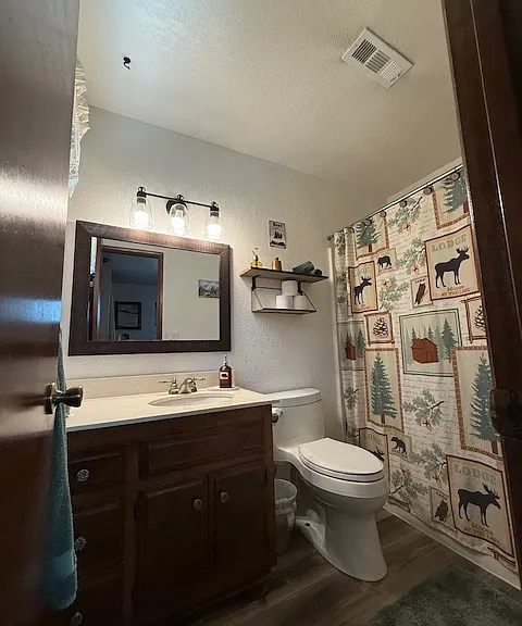 1005 N Michael Ave — Photo 11