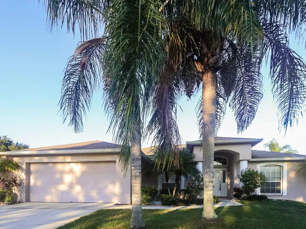 5800 Driftwood Dr, Winter Haven, FL 33884