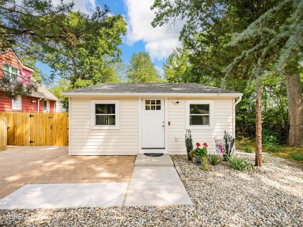 333 Buermann Avenue, Toms River, NJ 08753