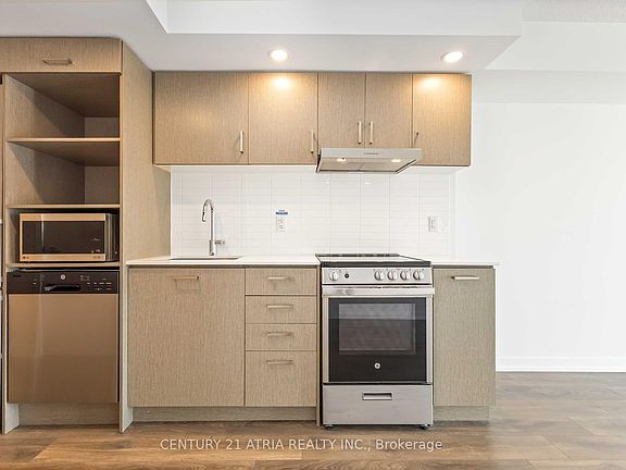 4th image of 219 Dundas St E #2310