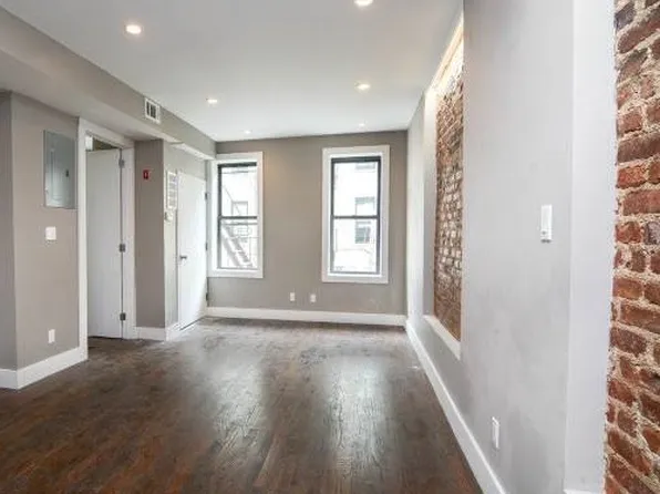 7 Overlook Ter, Yonkers, NY 10701