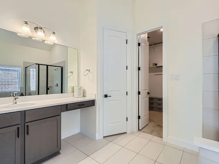 1505 Sibley Way — Photo 2