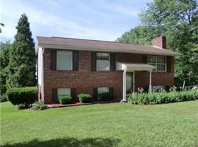 1st image of 5229 Pine Ter