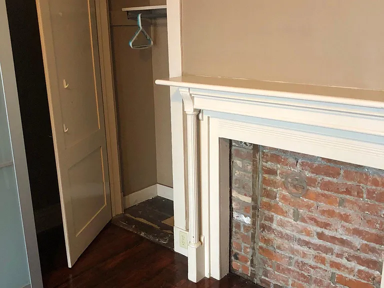553 Lilly Ave — Photo 7