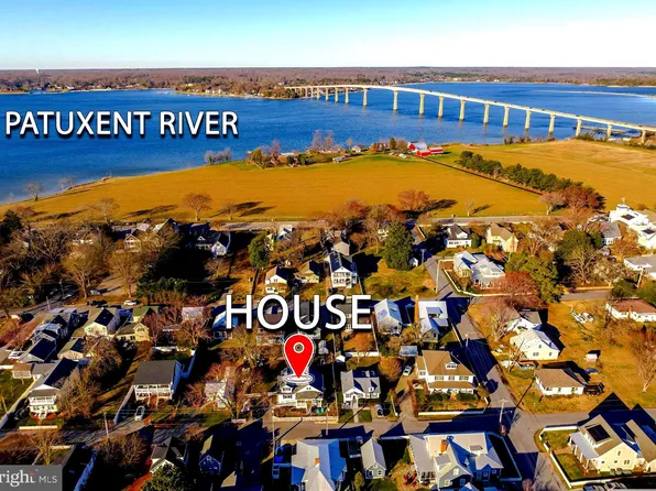 14321 Calvert St, Solomons, MD 20688