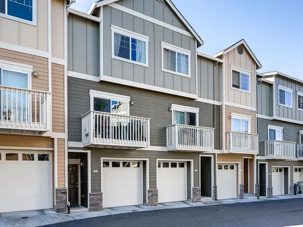 18485 Stepping Stone Dr #53, Beaverton, OR 97003