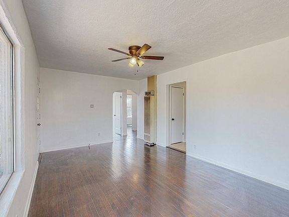 4th image of 1002 San Lorenzo Ave NW