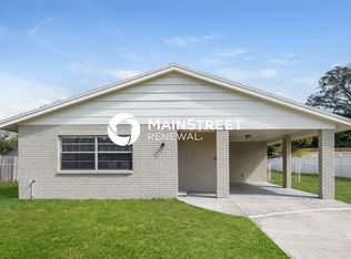 7113 N 50th St, Tampa, FL 33617