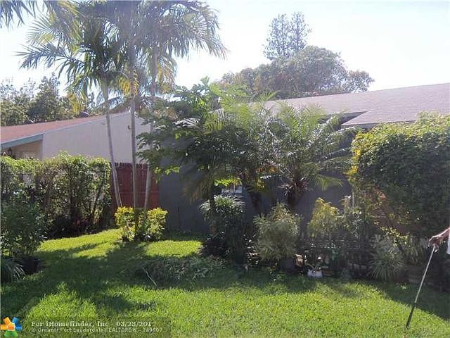 1st image of 1325 NW 1st Ave