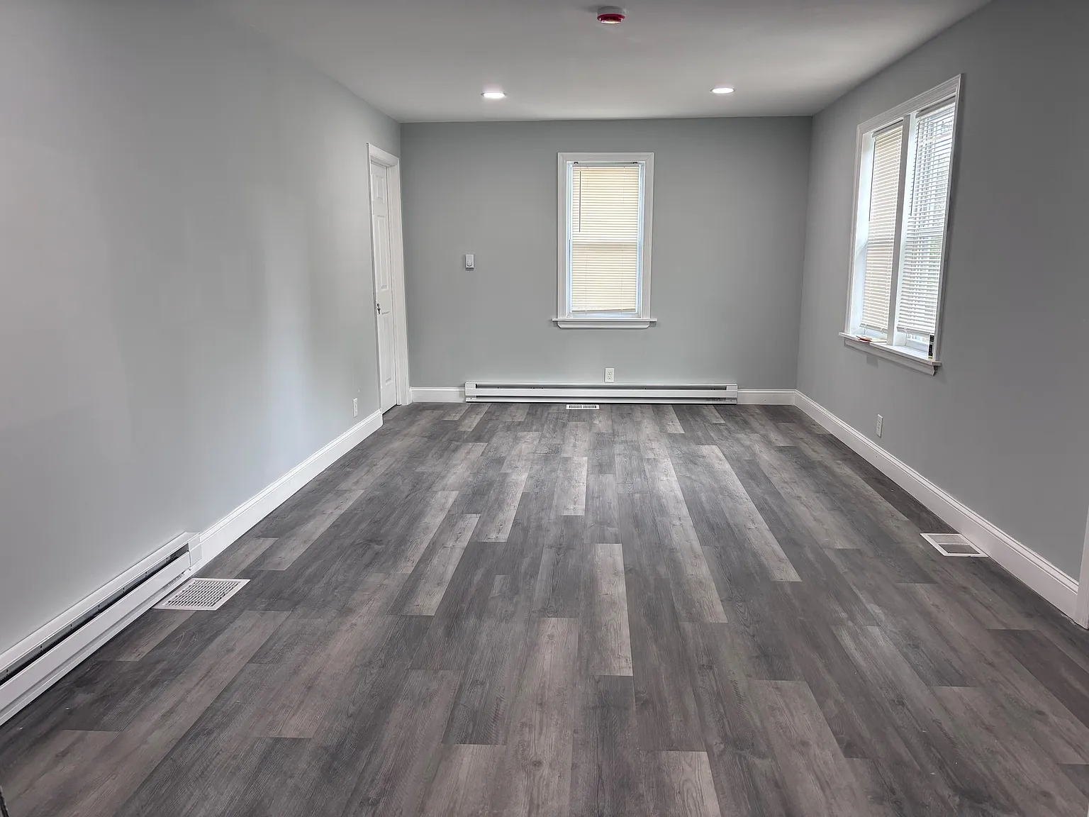 3 bed, $2,900 — Photo 3