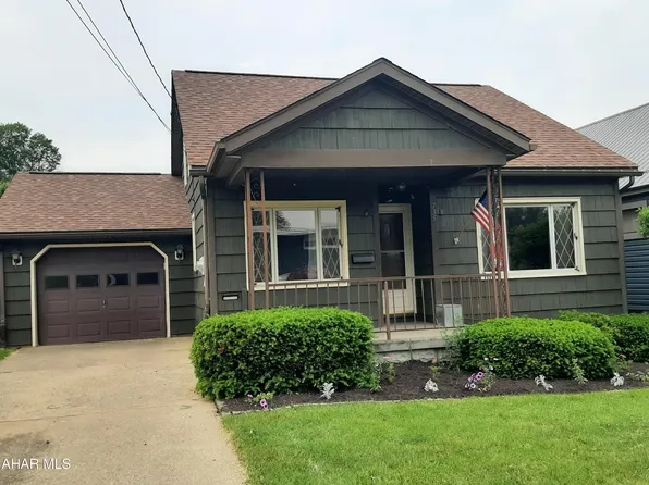 735 N Julian St, Ebensburg, PA 15931