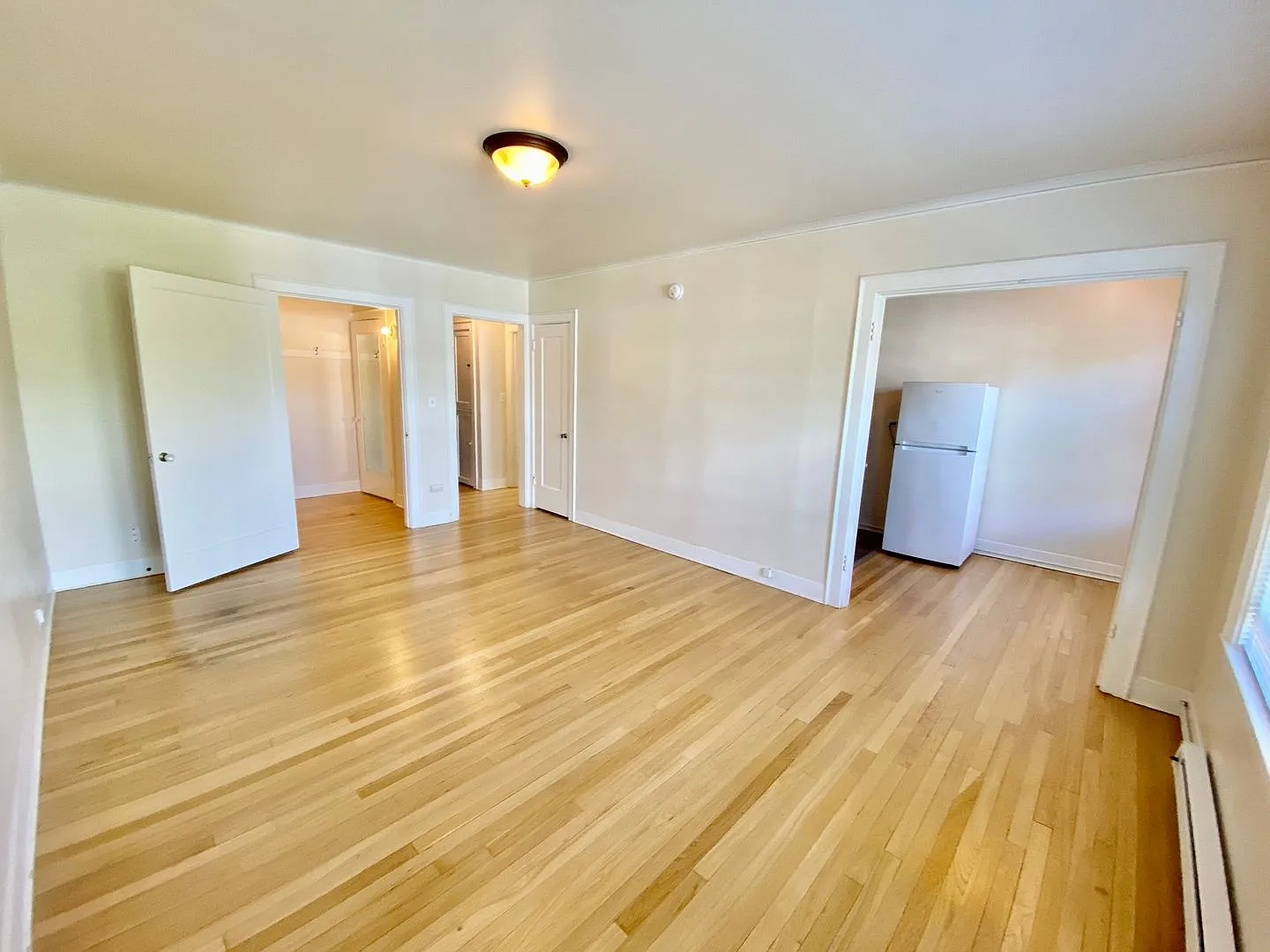 Washington Irving Apartments — Photo 3
