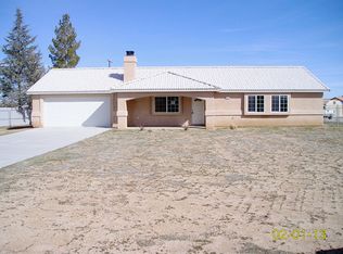 11031 Neola Rd, Apple Valley, CA 92308