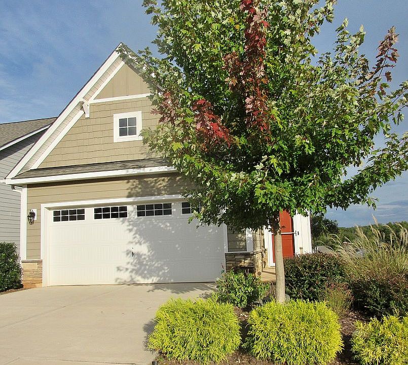 22469 Gateway Dr., Lancaster