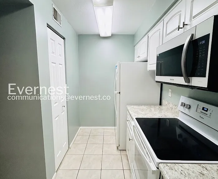 2998 Bonaventure Cir #104 — Photo 9
