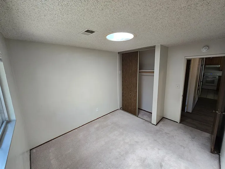 505 Mission Pl — Photo 5