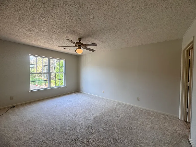 15C Meadowood Glen Way — Photo 21