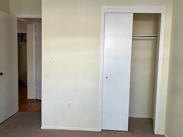 207 Green Hollow Dr #207 — Photo 4