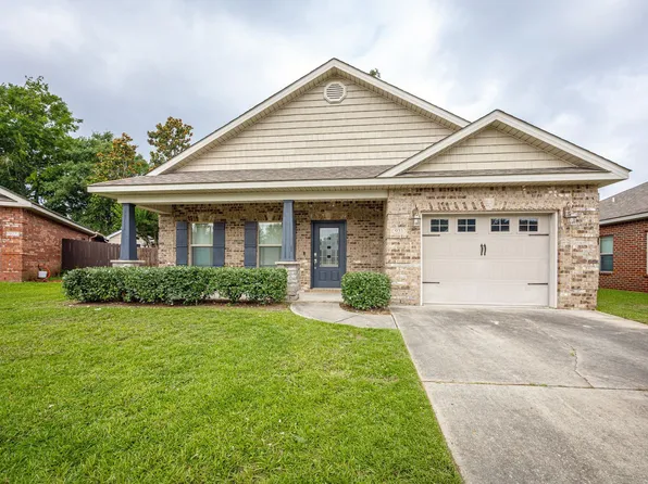 931 Old Towne St, Gulfport, MS 39507