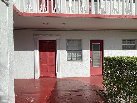 5th image of 4140 NW 44th Avenue #108
