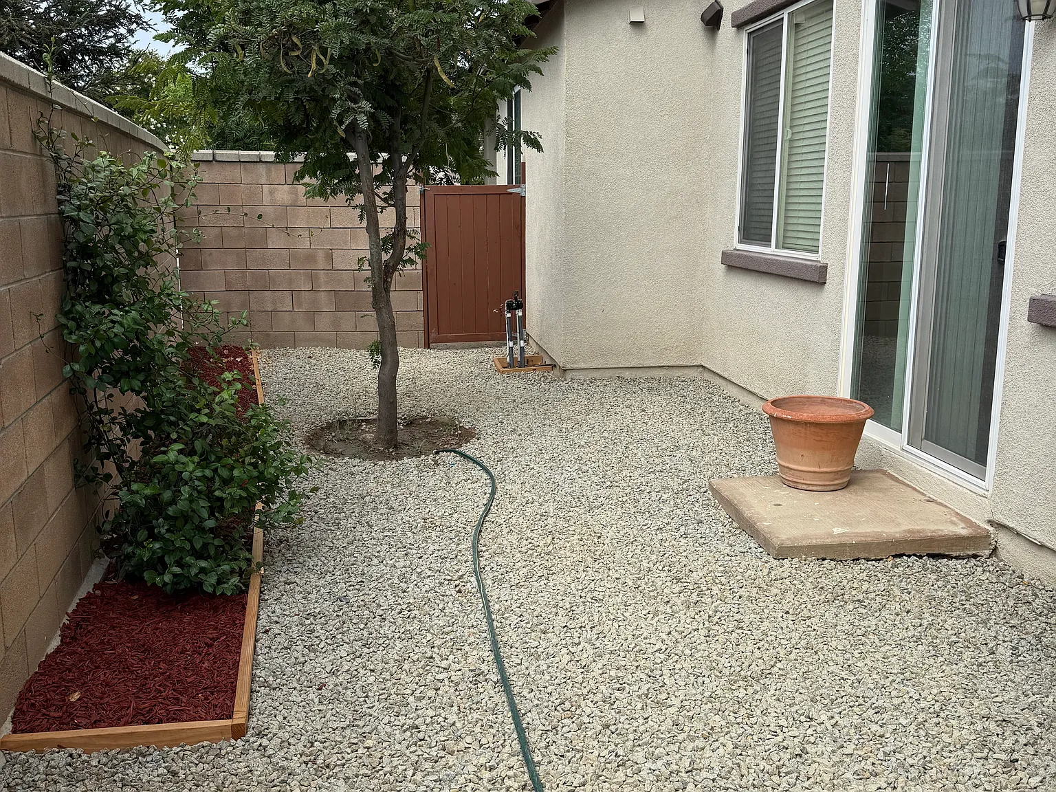 1 bed, 1000 sqft, $1,800 — Photo 3