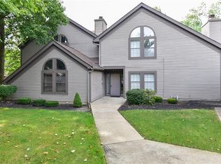 1163 Redtail Hawk Dr #6, Youngstown, OH 44512