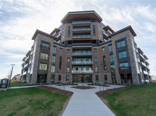 332 Gosling Gdns #407, Guelph, ON N1L0P8