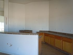 4th image of 35948 W Weldon Ave
