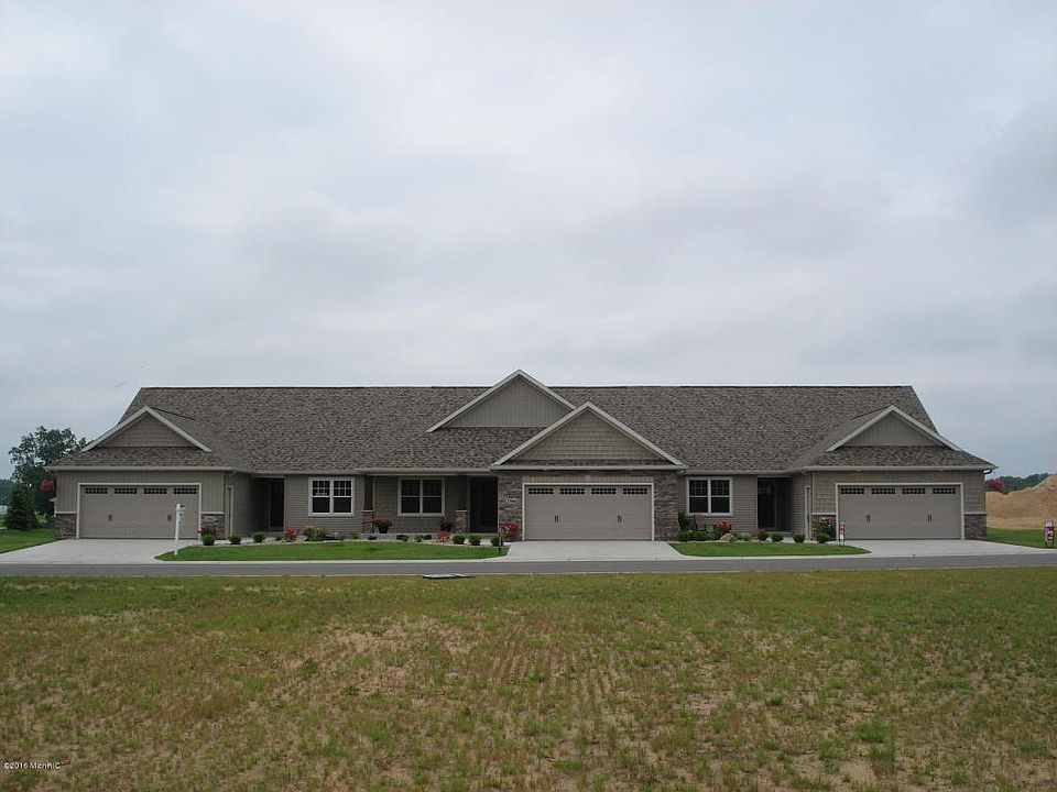 1st image of 56401 Terra Vista Blvd #9