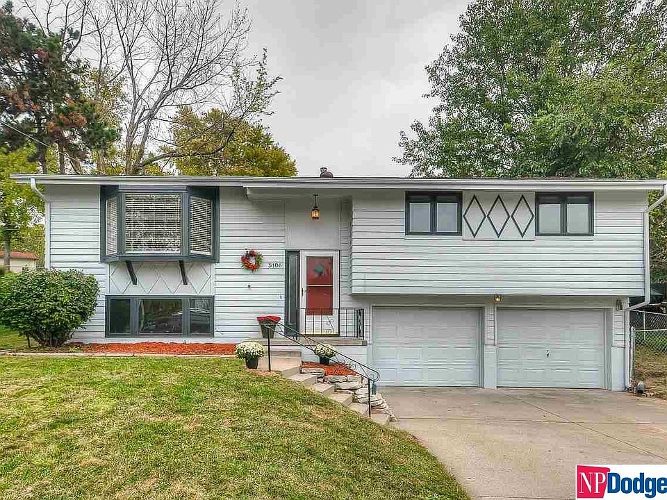 1st image of 5106 N 93rd Ave