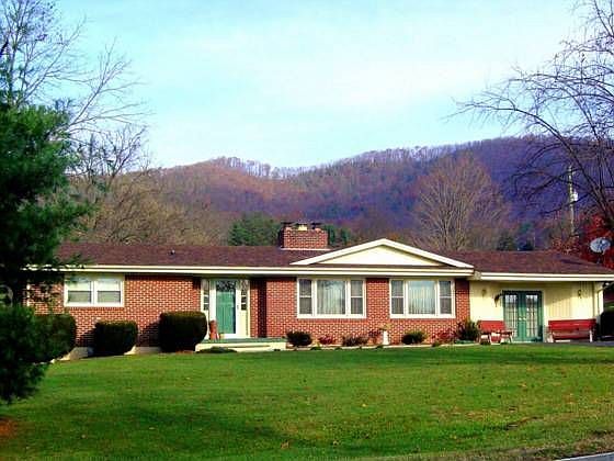 1st image of 4478 E Lee Hwy