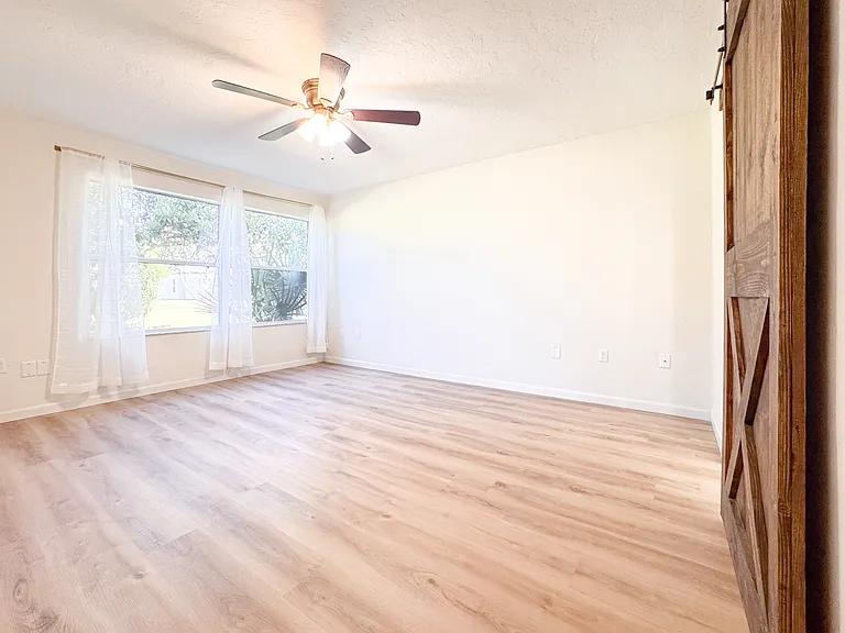 18102 Sandalwood Dr #102 — Photo 27