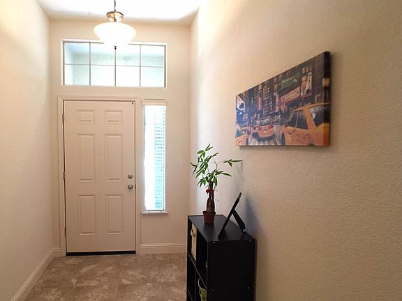 2nd image of 5566 Bloom Dr