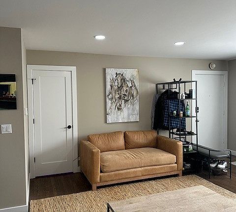 2nd image of 2103 Saint Johns Ave APT A