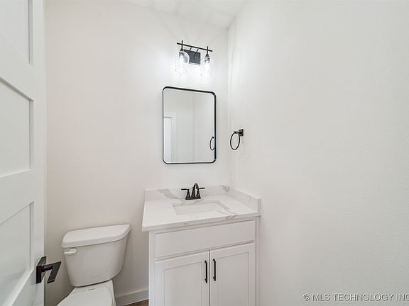4th image of 24606 S Eliza Dr