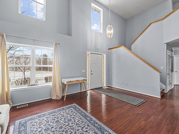 4th image of 1696 Reserve Ct